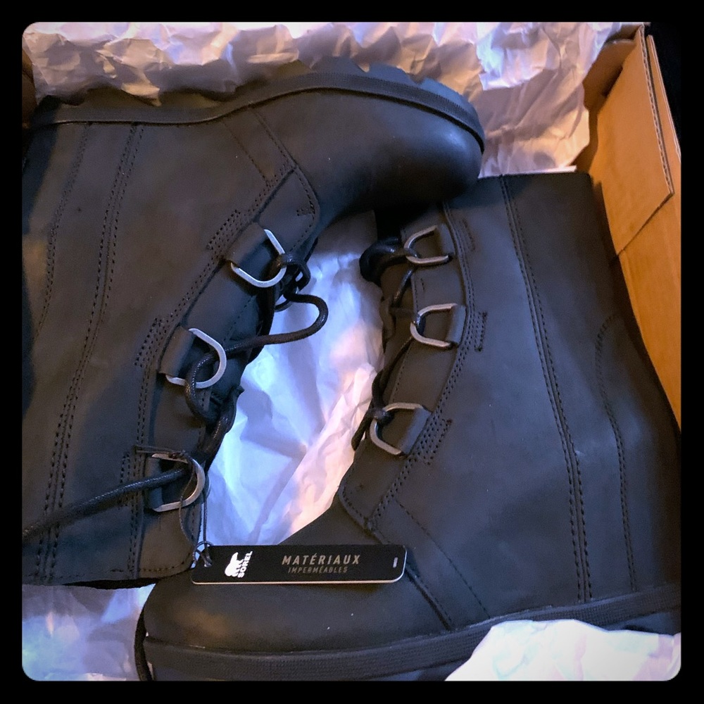 Sorel Joan of Arc wedge 2, Black,Size 8 NEW